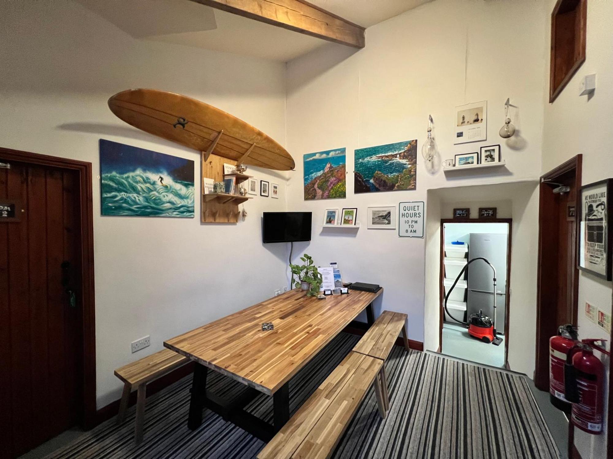 Lands End Hostel And B&B Sennen Extérieur photo